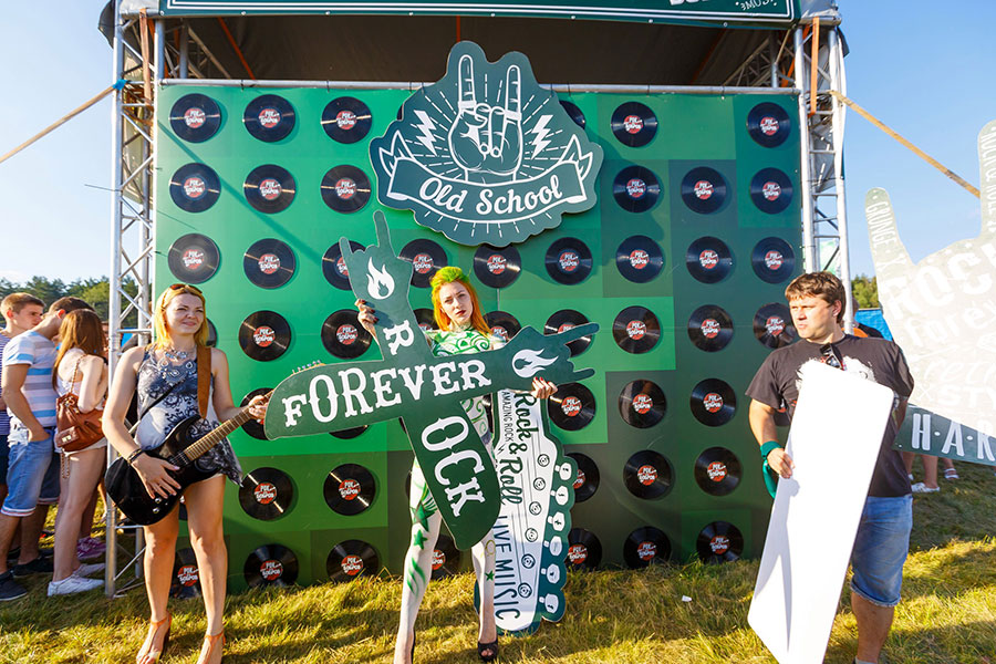 Большие и нестандартные стенды